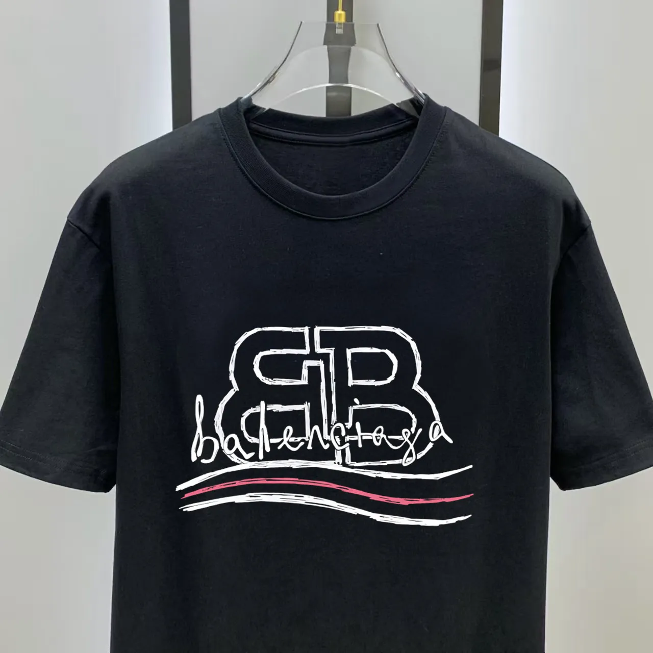 # 2026 New Arrival New Arrival T Premium ！ logo Premium 250 . . . . . ！ ！ ：Black。White！ Sizes： S M L XL XXL ：50 52 55 58 61 ：69 71 73 75 77 ：48 50 53 56 58 ：22 22.5 23 23.5 24 ， 1-3CM